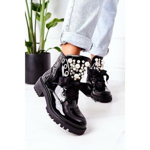 Insulated Boots With Pearls Patent Black Perla vyobraziť