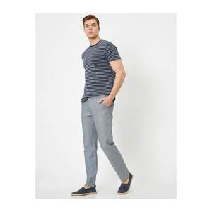 Koton Men's Gray Pocket Detailed Trousers vyobraziť
