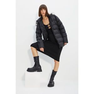 Trendyol Black Detachable Hooded Inflatable Jacket vyobraziť
