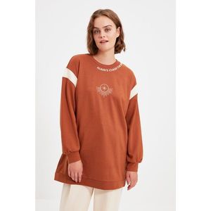 Trendyol Red Knitted Sweatshirt vyobraziť
