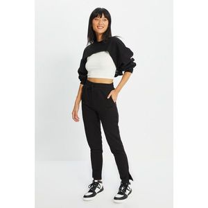 Trendyol Black Straight Slit Detailed Knitted Sweatpants vyobraziť