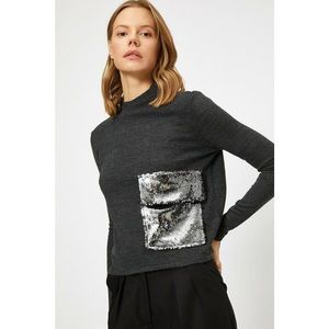 Koton Sequined Detailed Stand-up Collar Sweater vyobraziť
