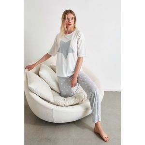 Trendyol Star Patterned Knitted Pajama Set vyobraziť