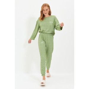 Trendyol Green Embroidered Terry Fabric Knitted Pajamas Set vyobraziť