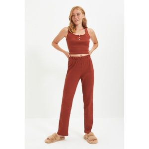 Trendyol Cinnamon Button Detailed Camisole Knitted Pajamas Set vyobraziť