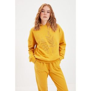 Trendyol Mustard Basic Hooded Embroidered and Raised Knitted Sweatshirt vyobraziť