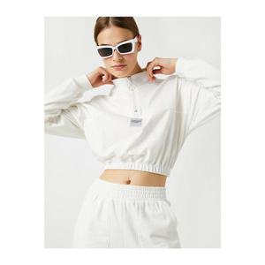 Koton Crop Sweatshirt with Women's White Cotton Upright Collar Slogan vyobraziť