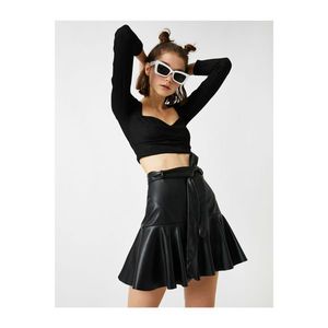 Koton Women's Black Faux Leather Belted Mini Shorts Skirt vyobraziť
