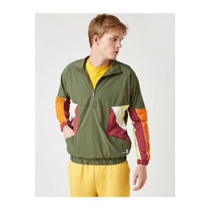 Koton High Collar Long Sleeve Sweatshirt With Men's Green Zip Detailing vyobraziť