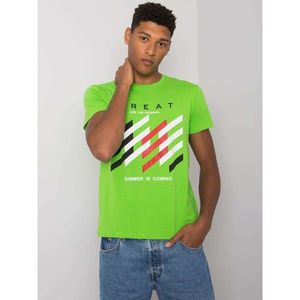 Green men's t-shirt with a colorful print vyobraziť
