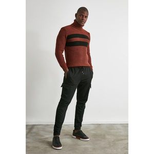 Trendyol Black Men's Regular Fit Sweatpants vyobraziť