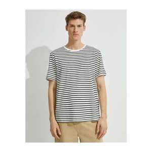 Koton Men's Black Short Sleeve Striped T-Shirt vyobraziť