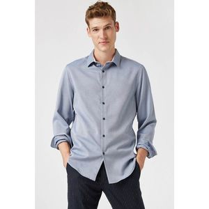 Koton Men's Navy Blue Long Sleeve Classic Collar Basic Shirt vyobraziť