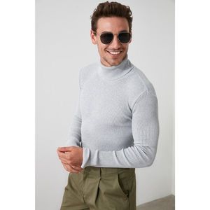 Trendyol Gray Men's Slim Fit Turtleneck Corduroy Knitted Sweater vyobraziť