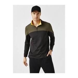 Koton Men's Black Stand-up Collar Zippered Color Block Sweatshirt vyobraziť
