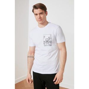 Trendyol White Men's Bike Collar Short Sleeve Printed T-Shirt vyobraziť