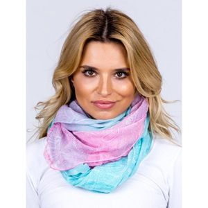 Airy ombre scarf with ornamental blue and pink patterns vyobraziť