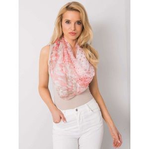 Pink and beige scarf with a print vyobraziť