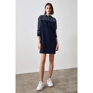 Trendyol Navy Knitted Sweat Dress vyobraziť