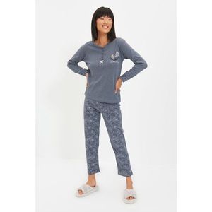 Trendyol Dark Beige Knitted Pajamas Set vyobraziť