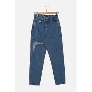 Trendyol Blue Ripped Detailed High Waist Mom Jeans vyobraziť