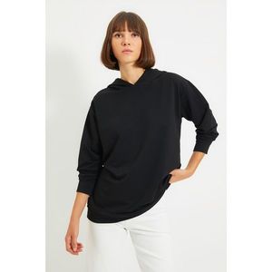 Trendyol Black Back Printed Boyfriend Knitted Sweatshirt vyobraziť