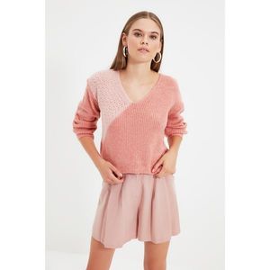 Trendyol Dried Rose Contrast Knitted Detailed V-Neck Sweater vyobraziť