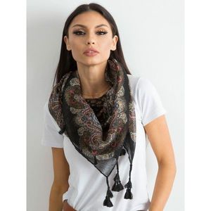 Black scarf with fringes and print vyobraziť