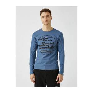 Koton Men's Cotton Printed Crew Neck Long Sleeved T-Shirt vyobraziť