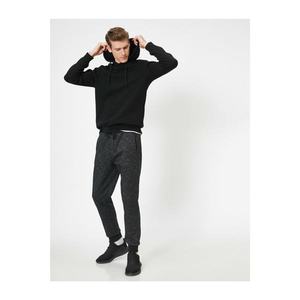 Koton Men's Black Pocket Detailed Sweatpants vyobraziť
