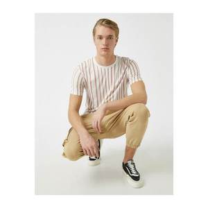Koton Men's Pink Cotton Short Sleeve Striped T-Shirt vyobraziť