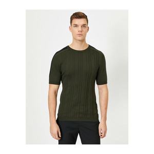 Koton Men's Green Striped Sweater vyobraziť