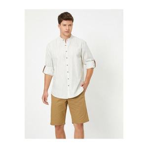 Koton Men's White Judge Collar Shirt vyobraziť
