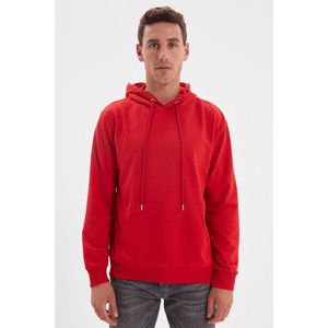 Trendyol Red Men's Slim Fit Hooded Kangaroo Pocket Long Sleeve Sweatshirt vyobraziť