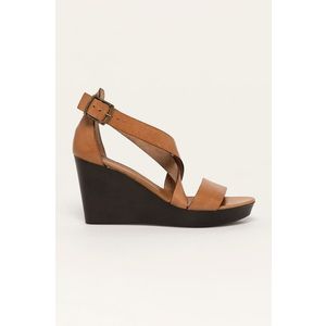 Kožené sandále Wojas dámske, hnedá farba, na kline vyobraziť