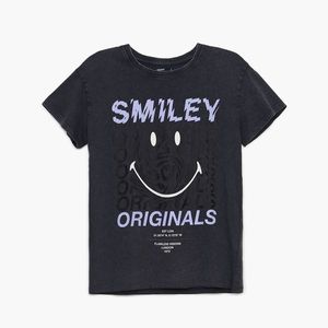 Cropp - Oversize tričko Smiley® - Šedá vyobraziť