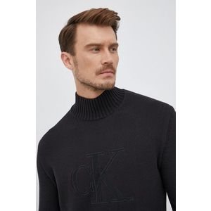 Sveter Calvin Klein Jeans pánsky, čierna farba, s rolákom vyobraziť