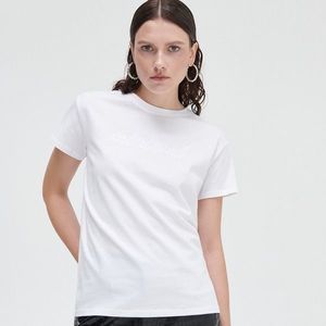 Cropp - Oversize tričko s výšivkou - Biela vyobraziť
