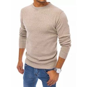 Béžový jednoduchý sveter vyobraziť