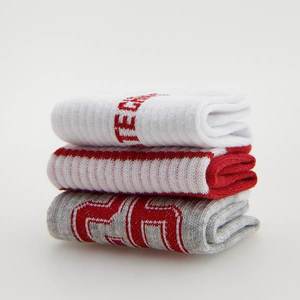 Reserved - Súprava 3 párov ponožiek z organickej bavlny - Bordový vyobraziť
