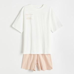 Reserved - Pyžamo so šortkami - Krémová vyobraziť