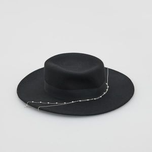 Reserved - Vlnená čiapka - Čierna vyobraziť