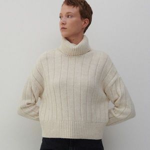 Reserved - Úpletový rolákový sveter - Béžová vyobraziť