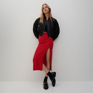 Reserved - Viskózová sukňa - Červená vyobraziť