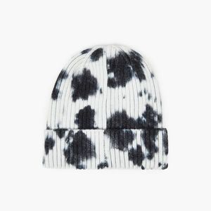 Cropp - Batikovaná čiapka beanie - Modrá vyobraziť