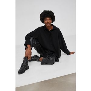 Košeľa Answear Lab dámska, čierna farba, voľný strih, s klasickým golierom vyobraziť