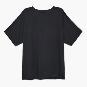 Cropp - Oversize tričko - Čierna vyobraziť