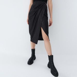 Mohito - Lesklá sukňa - Čierna vyobraziť