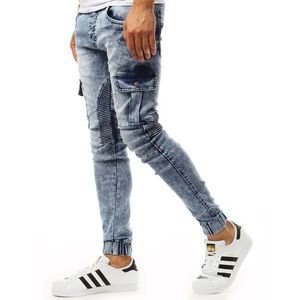Moderné pánske džínsy vyobraziť