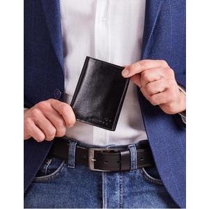 Čierna pánska peňaženka z mäkkej kože vyobraziť